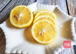 Illustration of how to make summer refreshing lemon drink 4