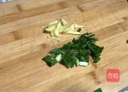 Illustration of how to make pork liver noodle soup 4