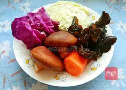 Illustration of how to make fried noodles with vegetables 1