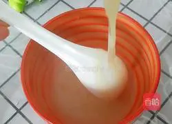 Illustration of how to make Tremella lily and lotus seed drink 6