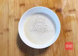 Illustration of how to make steamed buns 1