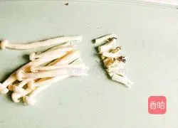  Illustration of how to make a bowl of soup like this in autumn 2