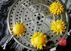 Chrysanthemum steamed buns recipe 6