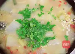 Winter Melon, Coix Seed and Crucian Carp Soup Recipe Illustration 15