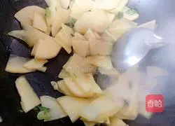 Illustration of how to make willow sprouts and potato soup 6