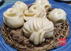 Illustration of how to make noodles 23