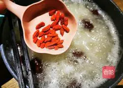 Illustration of Tremella and Red Date Soup 9