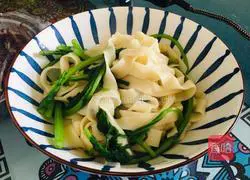 Illustration of how to make noodles with mushroom and beef sauce 11