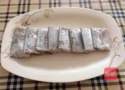 Illustration of home-cooked braised hairtail 1