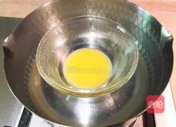 Illustration of how to make Matcha Mango Pancake 2