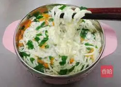 Illustration of how to make pomfret egg yolk noodles (baby food supplement) 9