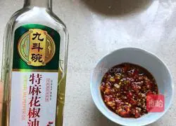 Illustration of how to make spicy and sour appetizer cucumbers 4 