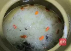 Fresh Tremella Soup Illustration 4