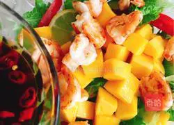 Illustration of how to make shrimp and mango vegetable salad 7