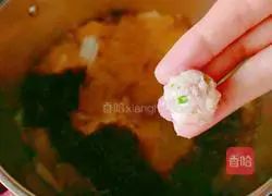 White radish, white fungus and meatball soup recipe 14