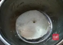 Illustration of how to make bean paste buns 7