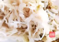 Illustration of making pickled cabbage noodles 2