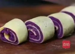 Illustration of how to make purple potato rolls 8