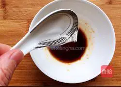 Illustration of how to make cold vegetarian sausage 7