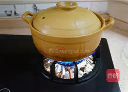 Osmanthus and Sour Plum Soup Recipe Illustration 5