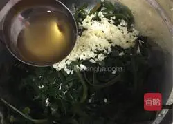 Illustration of how to make cold kelp shreds 7