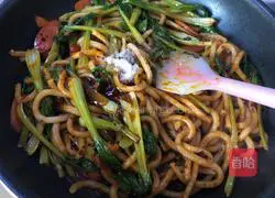 Laoganma's fried udon noodles illustration 13