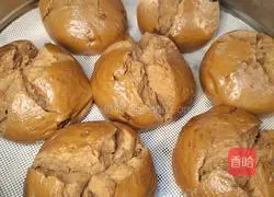 Illustration of making homemade jujube-flavored brown sugar blossom steamed buns 24