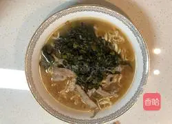 Recipe for shredded pork noodles with pickled vegetables Illustration 4