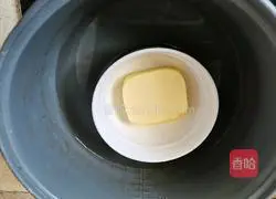 Illustration of how to make sweet and soft cornmeal waffles 6