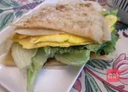 Illustration of how to make flatbread with eggs 6