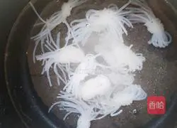 Illustration of how to make spicy braised snacks that are essential for watching dramas and football games 6