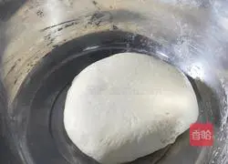Illustration of how to make golden steamed buns 2