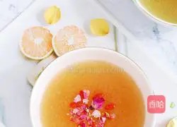 Illustration of how to make peach gum, white fungus and snow swallow soup 8