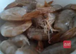 Illustration of spicy squid and shrimp recipe 2 