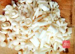 Illustration of how to make butter shrimp pasta 7