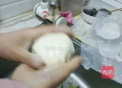 Illustration of how to make hand-caught scallion pancakes (for 2 people) 1