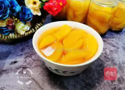 Illustration of how to make canned yellow peaches 12