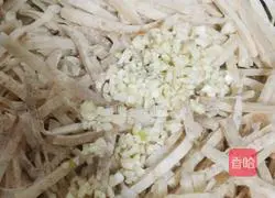 Illustration of home-style meat fried pancakes 12