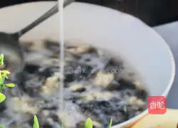  Illustration of how to make Seaweed, Tofu and Bagua Soup 15