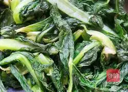 Lettuce Illustration of how to make Ye Su Baozi 1