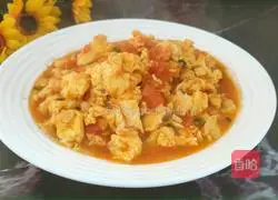 Illustration of how to make scrambled eggs with winter bamboo shoots and tomatoes 14