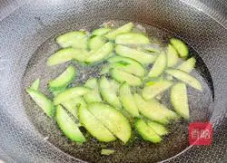 Cucumber and egg soup recipe 5