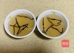 Low-key, luxurious and connotative Cordyceps stewed bird's nest recipe illustration 4