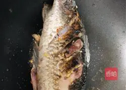 Milk White Crucian Carp Soup Practice illustration 2