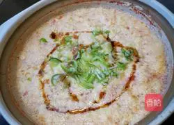 Illustration of how to make tomato and egg drop soup 3