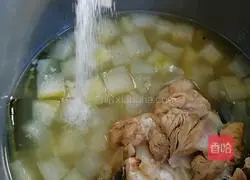 Winter Melon and Barley Bone Soup Recipe Illustration 12