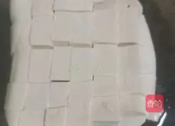 Tomato potatoes Illustration of how to cook pork ribs 3