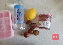 Illustration of how to make lychee lemon ice drink 1