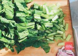 Illustration of how to make seasonal vegetable and shrimp soup 2