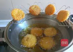 Xinwen Gourmet Yellow Rice and Rose Fried Cake Recipe Illustration 25